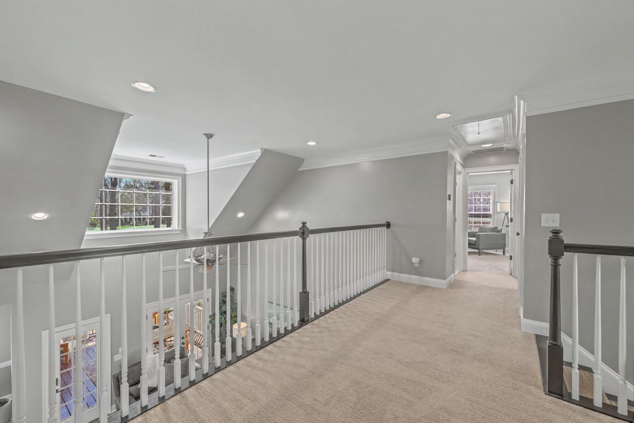 8773 Herons Walk Photo 38