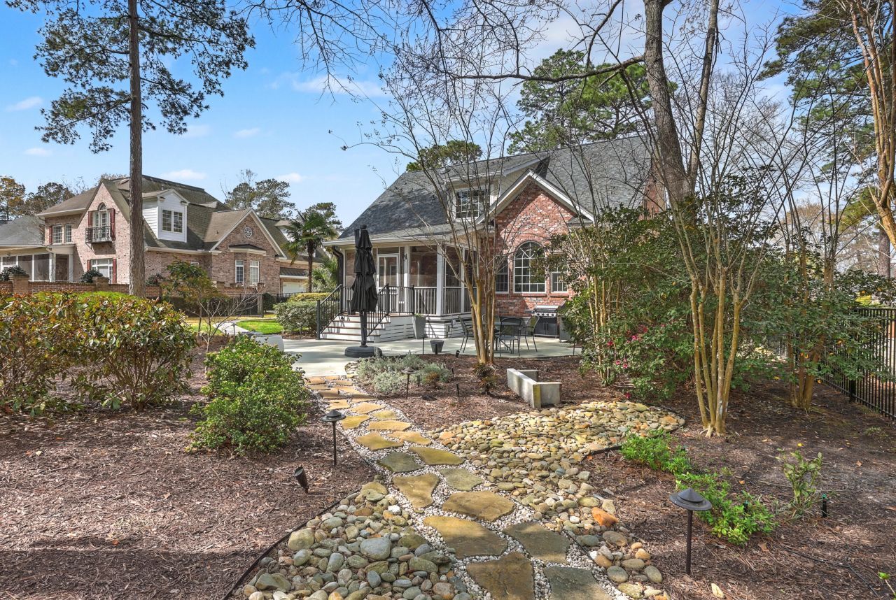 8773 Herons Walk Photo 4