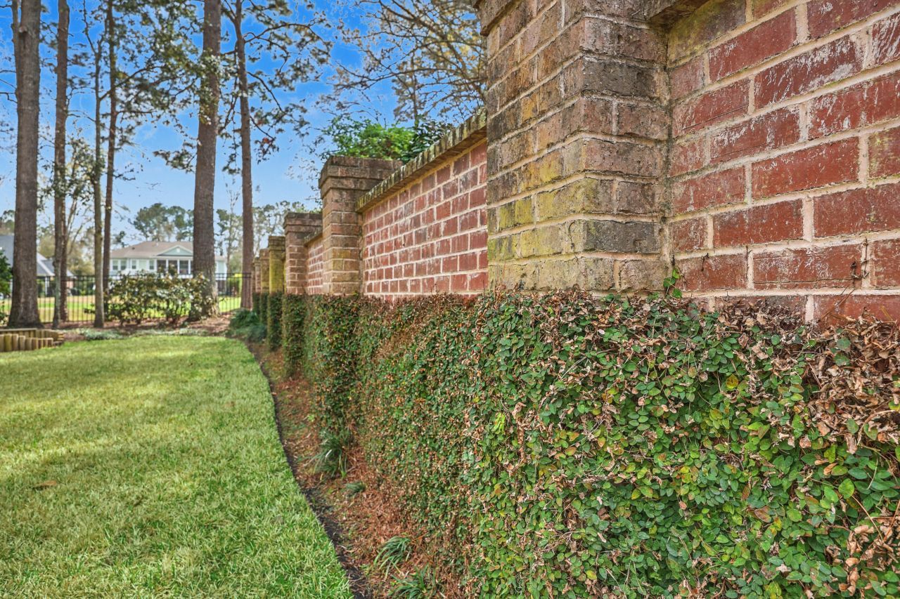 8773 Herons Walk Photo 50