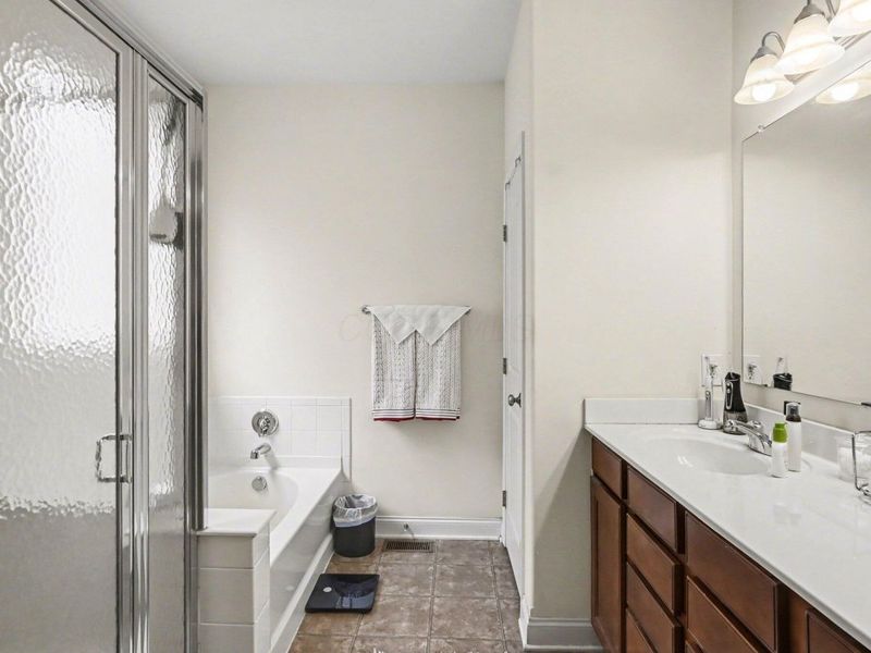 8565 Haleigh Woods Drive, Blacklick, OH 43004 Photo 28