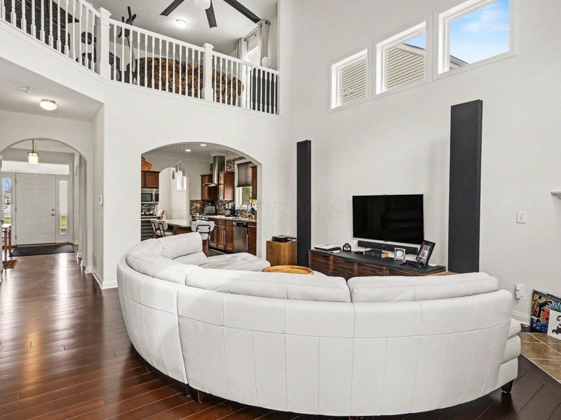 8565 Haleigh Woods Drive, Blacklick, OH 43004 Photo 4