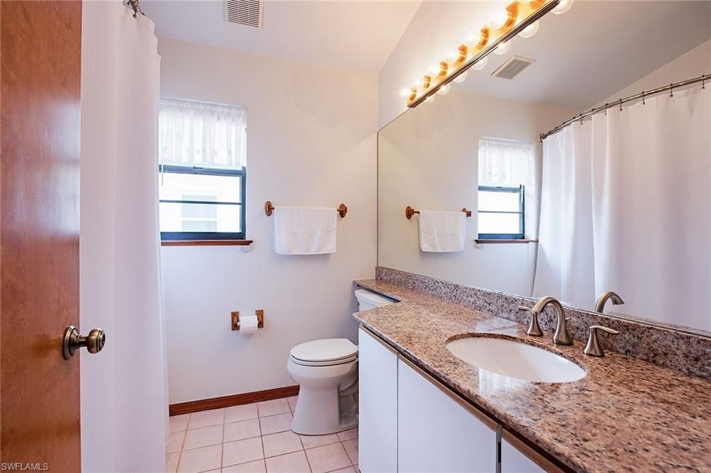 836 102nd Ave N, Naples, FL 34108 Photo