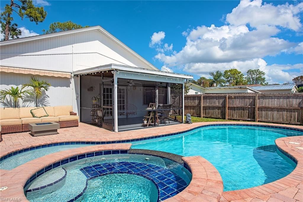 836 102nd Ave N, Naples, FL 34108 Photo