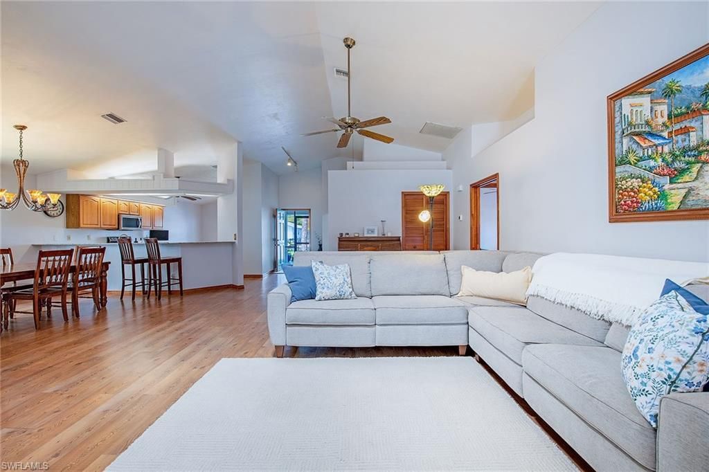 836 102nd Ave N, Naples, FL 34108 Photo