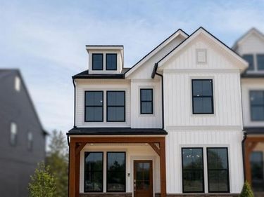 271 Lantana Drive, Brighton, MI 48116