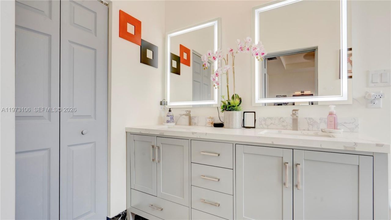 3494 W 106th Ter , Hialeah, FL 33018 Photo