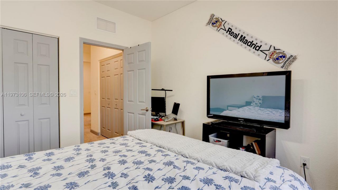 3494 W 106th Ter , Hialeah, FL 33018 Photo