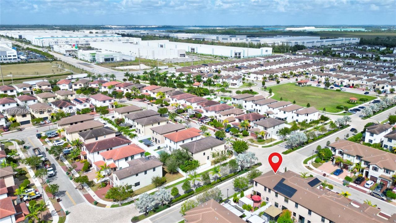 3494 W 106th Ter , Hialeah, FL 33018 Photo