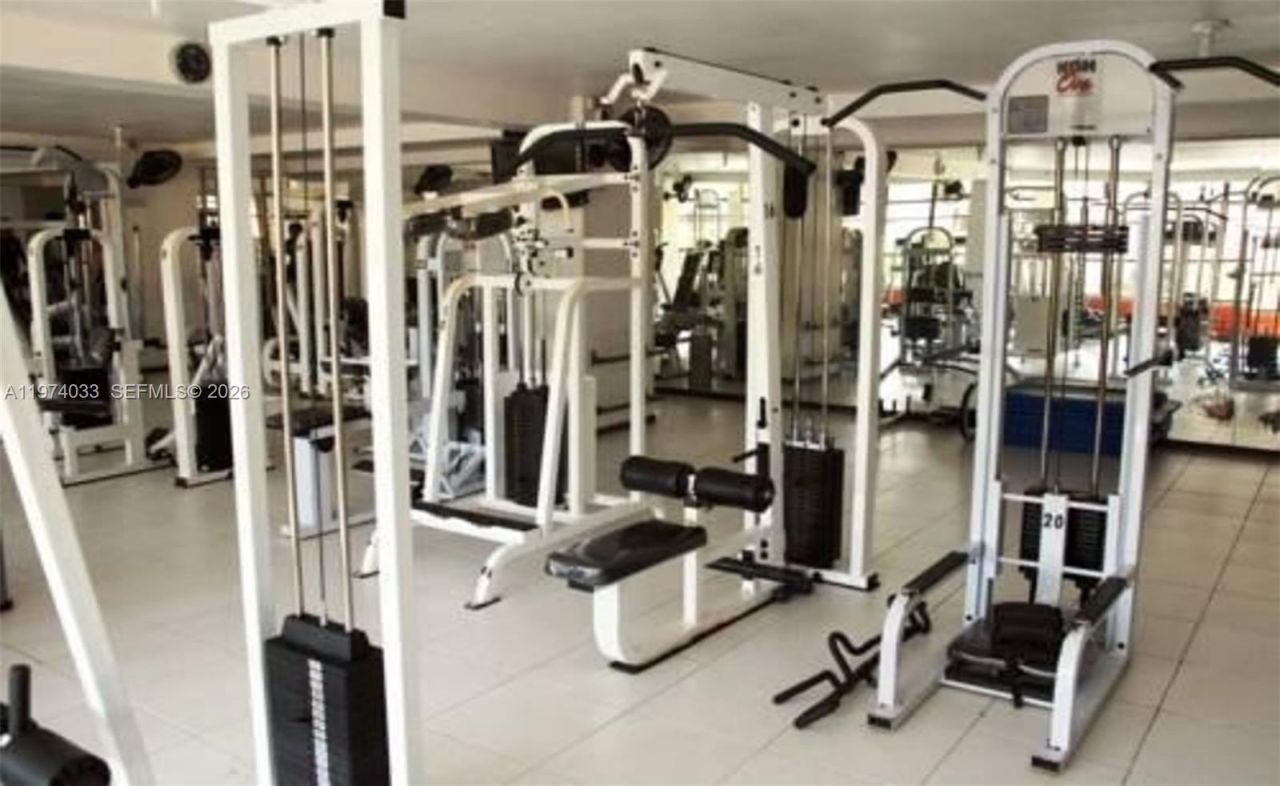 17375 Collins Ave, Unit 1704, Sunny Isles Beach, FL 33160 Photo