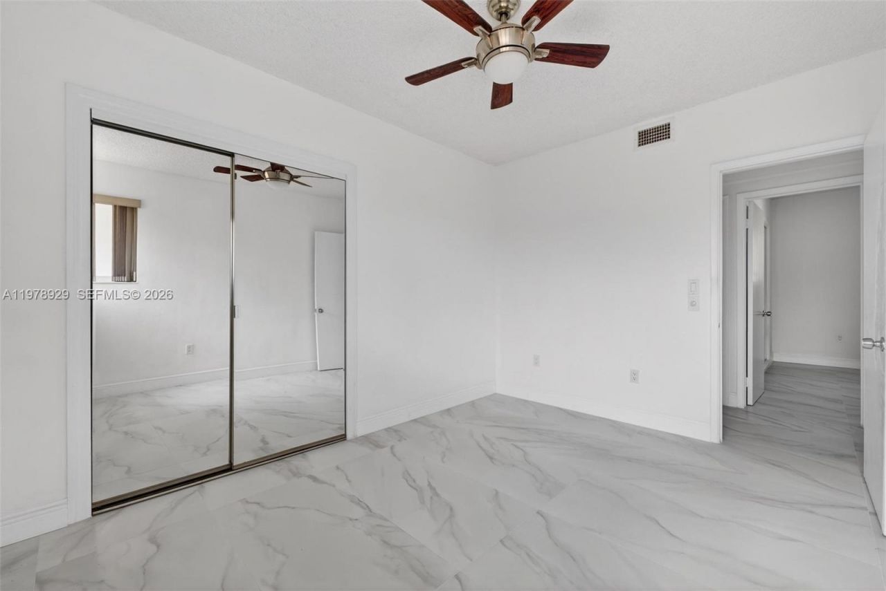 1470 N Treasure Dr, North Bay Village, FL 33141 Photo