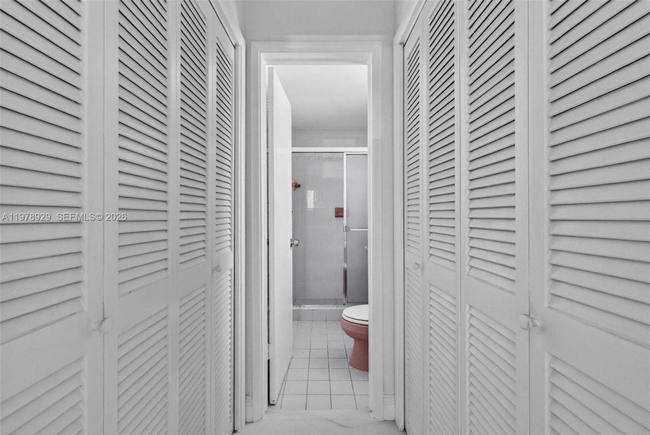 1470 N Treasure Dr, North Bay Village, FL 33141 Photo