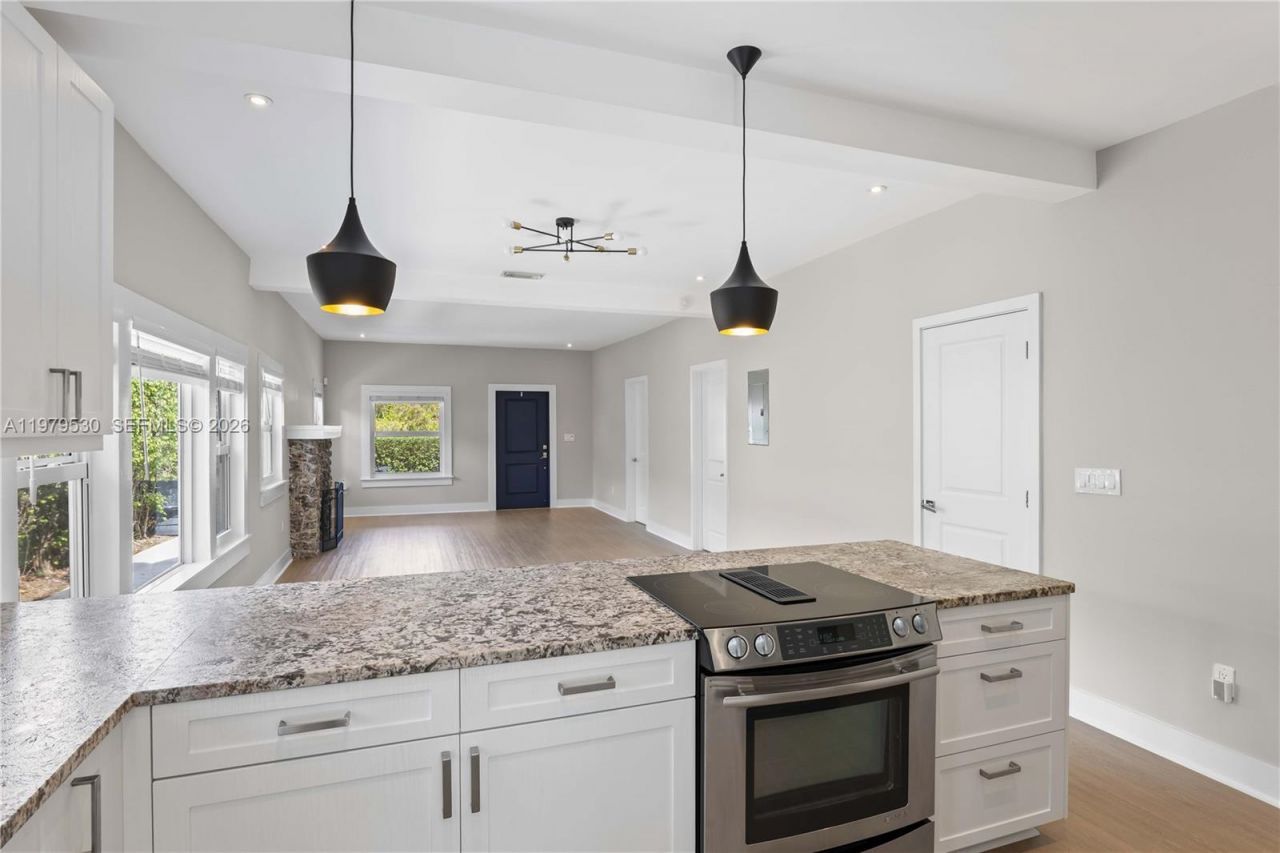 2434 SW 15th St, Miami, FL 33145 Photo