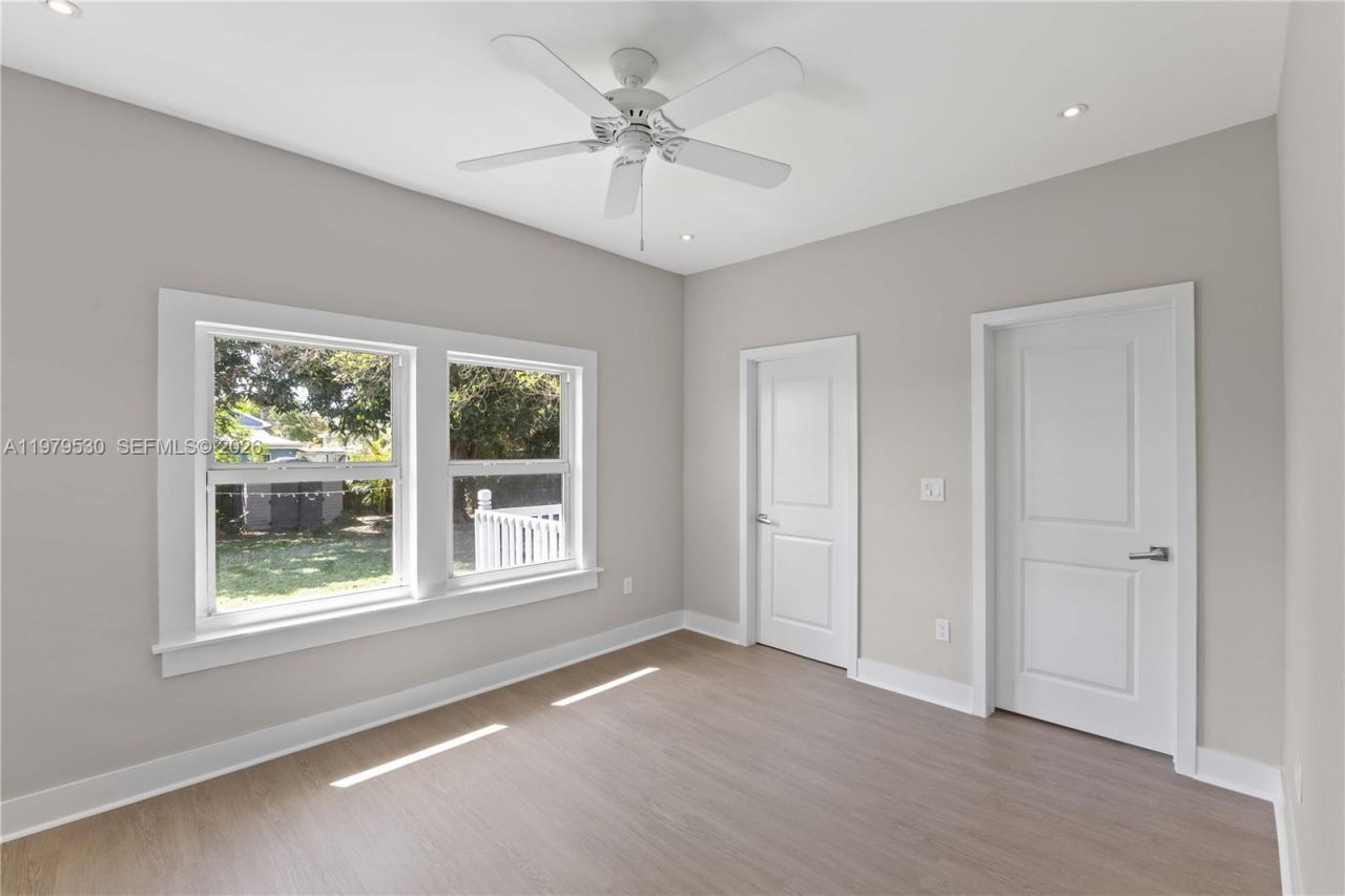 2434 SW 15th St, Miami, FL 33145 Photo