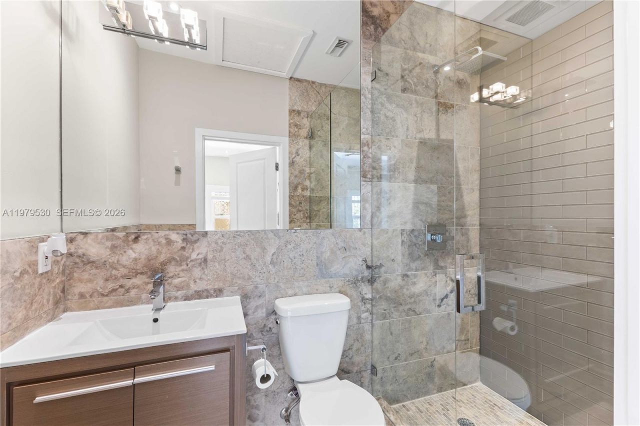 2434 SW 15th St, Miami, FL 33145 Photo