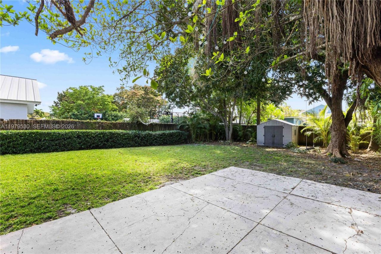 2434 SW 15th St, Miami, FL 33145 Photo