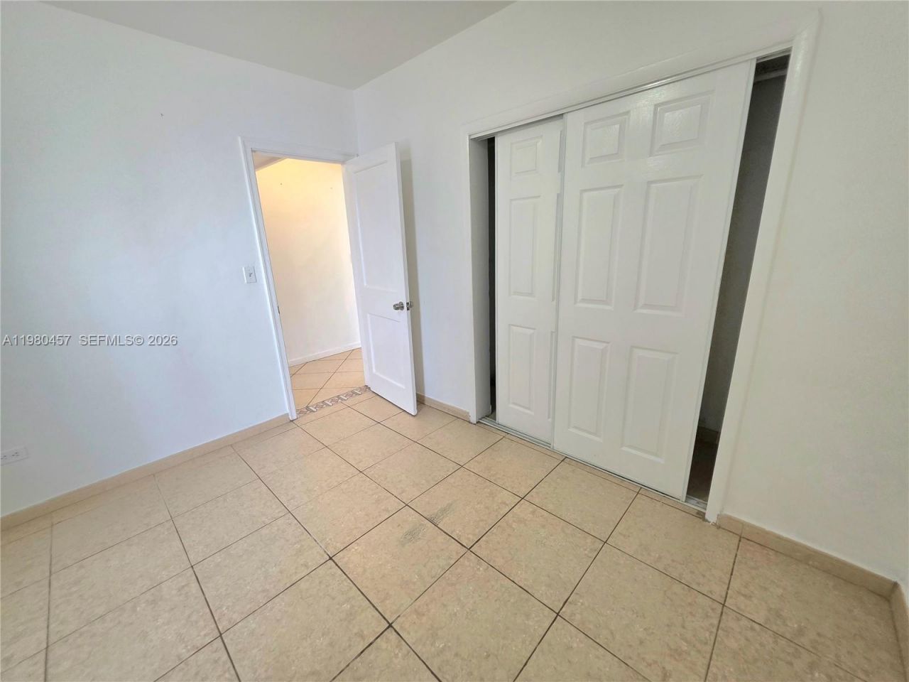 7501 Byron Ave , Unit 1A, Miami Beach, FL 33141 Photo