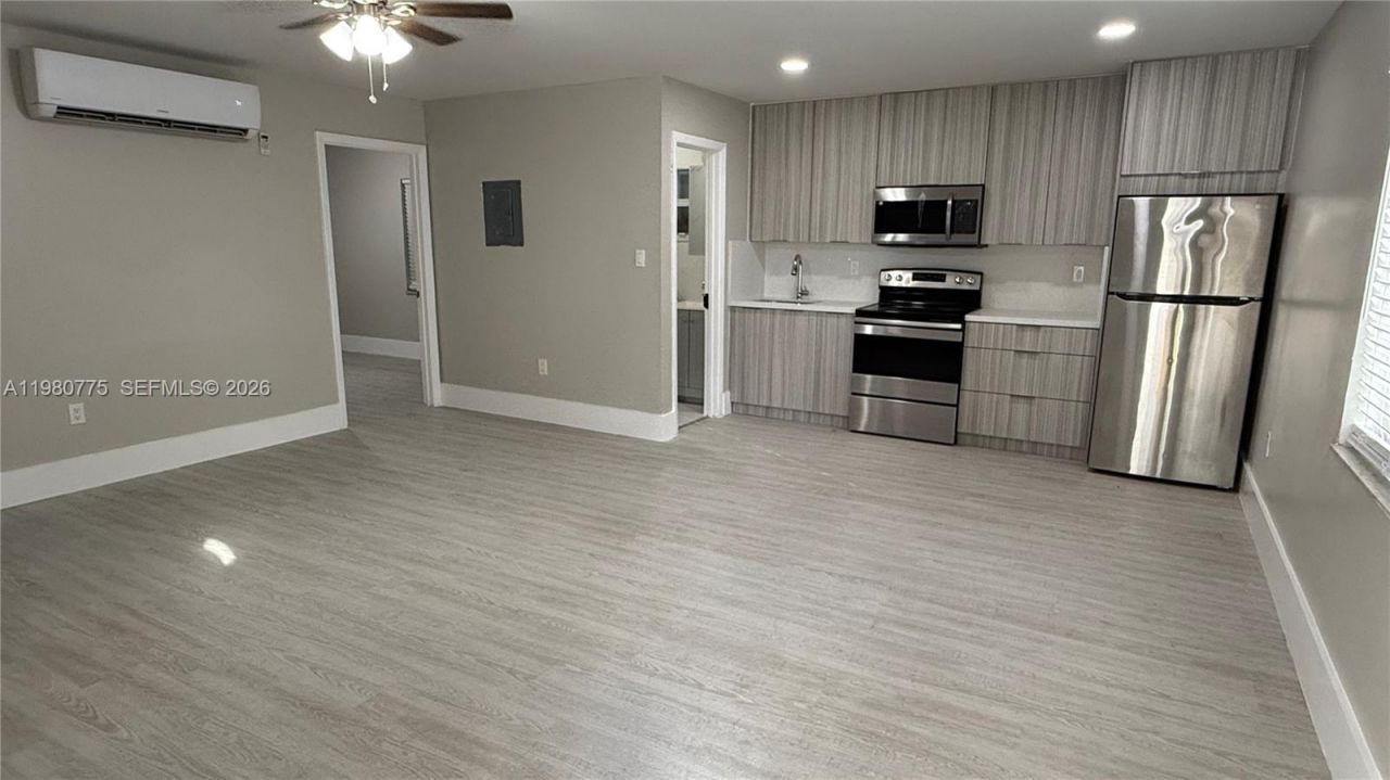 220 NW 12th St , Pompano Beach, FL 33060 Photo