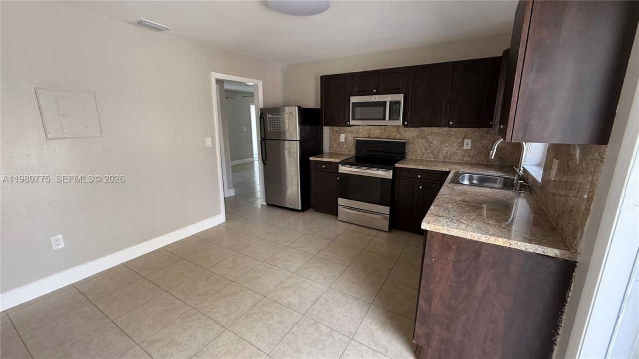 220 NW 12th St , Pompano Beach, FL 33060 Photo