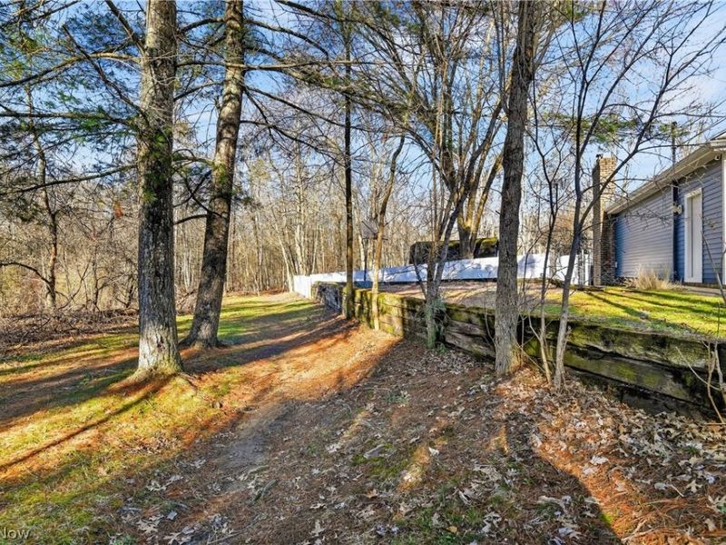 886 Ewing Road, Youngstown, OH 44512 Photo 45