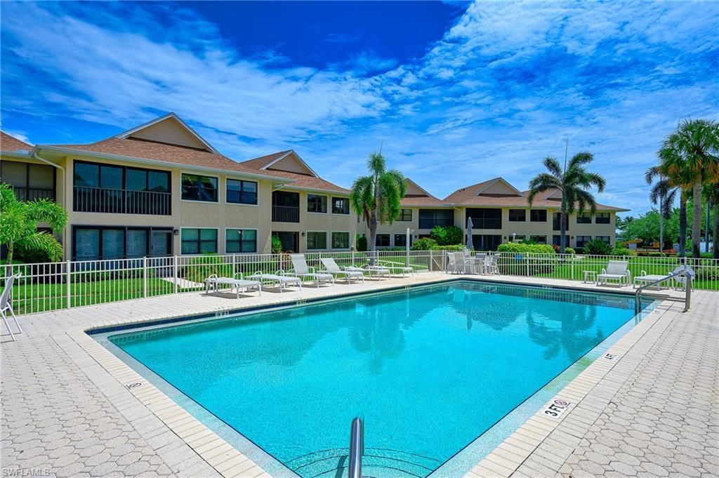 1100 9th St S, Unit E101, Naples, FL 34102 Photo