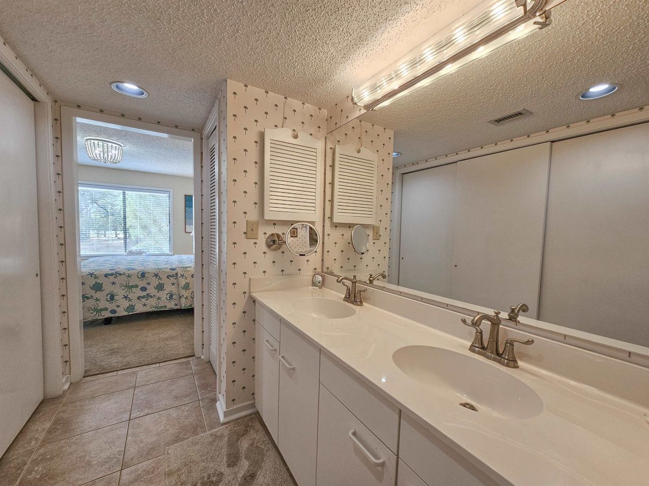 226 Westleton Dr.  Photo 32