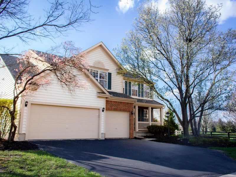 6519 Westbury Drive, Dublin, OH 43016 Photo 2