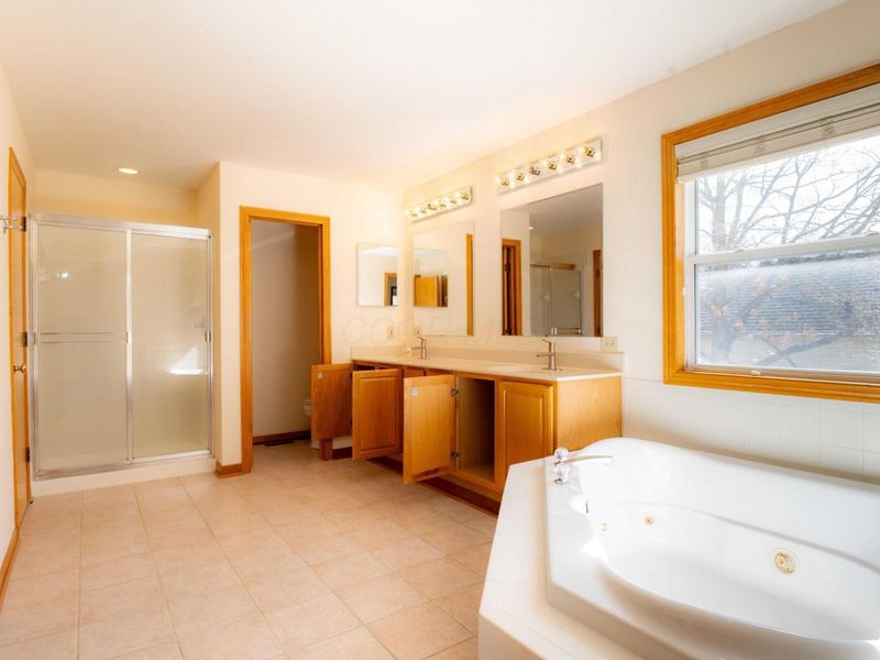 6519 Westbury Drive , Dublin, OH 43016 Photo 36