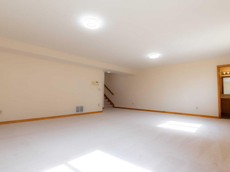 6519 Westbury Drive , Dublin, OH 43016 Photo 63