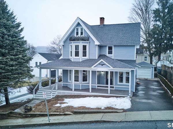17 Grand, Seymour, CT 06483