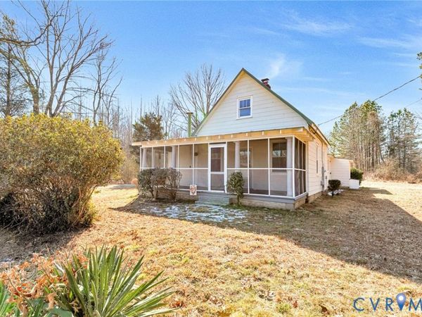 2935 New Market Road , Henrico, VA 23231