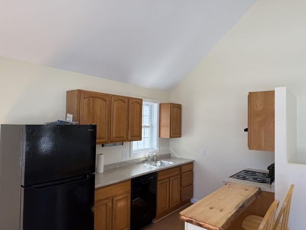 276 Fremont Road, Chester, NH 03036