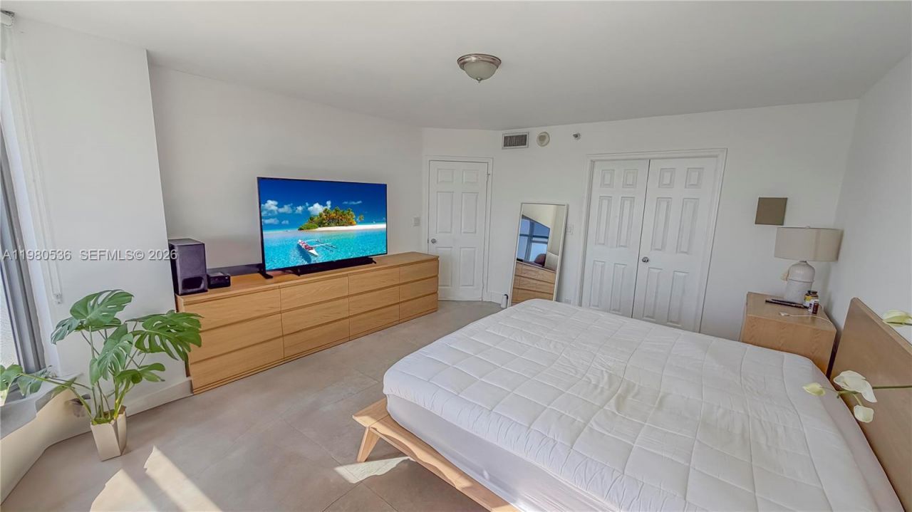 3530 Mystic Pointe Dr, Unit LPH13, Aventura, FL 33180 Photo