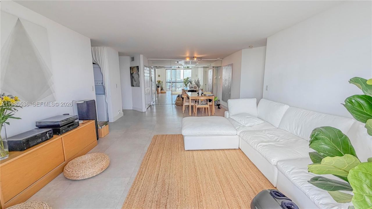 3530 Mystic Pointe Dr, Unit LPH13, Aventura, FL 33180 Photo