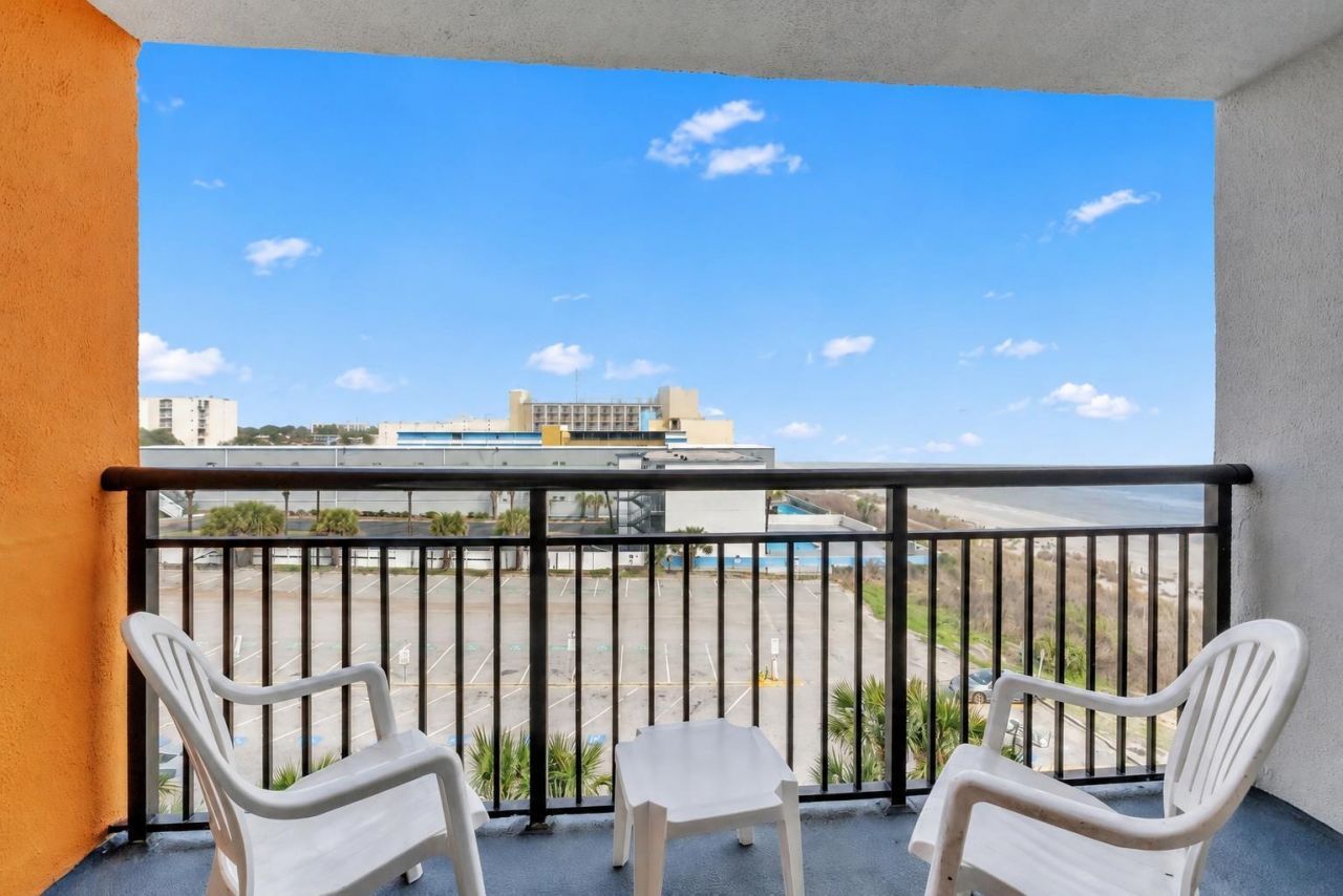 1501 S Ocean Blvd. Photo 4