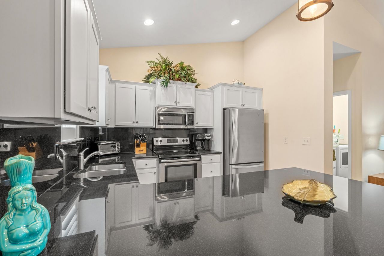 127 Fincham Dr. Photo 6