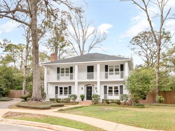 4108 Woodsbury Court, Mobile, AL 36609