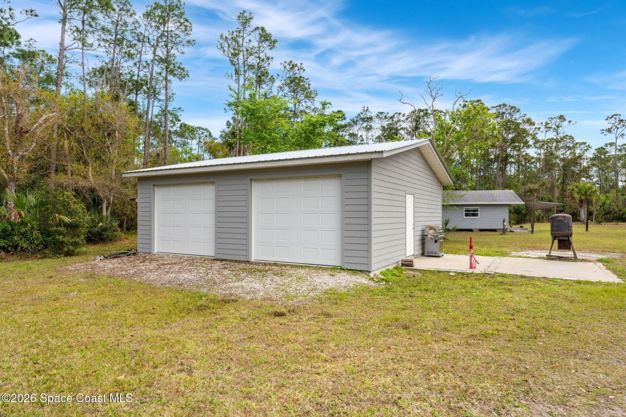 2050 Valkaria Road , Grant-valkaria, FL 32950 Photo