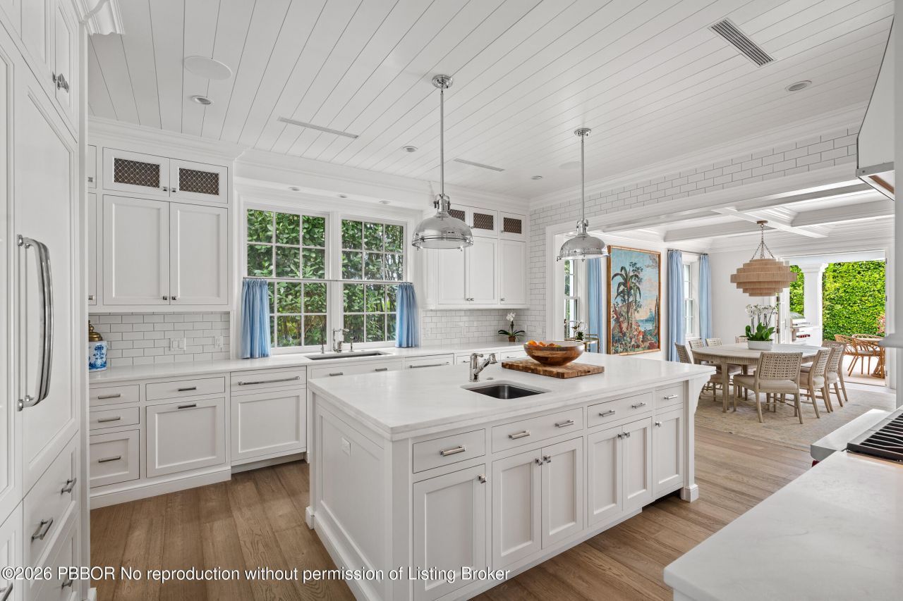 449 Australian Avenue, Palm Beach, FL 33480 Photo