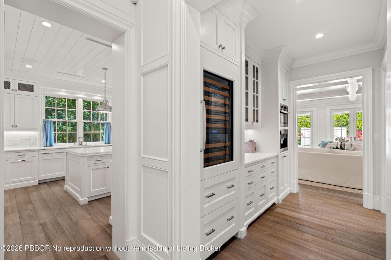 449 Australian Avenue, Palm Beach, FL 33480 Photo