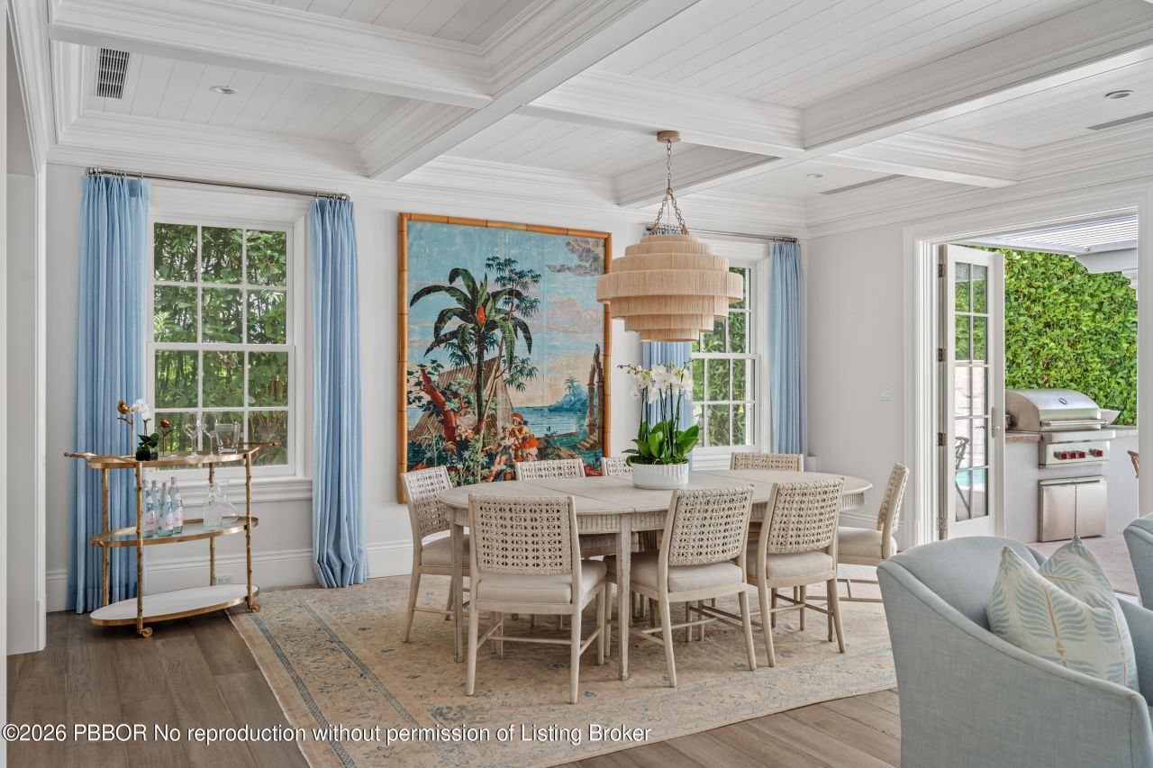 449 Australian Avenue, Palm Beach, FL 33480 Photo