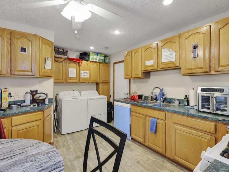 4623 Langley Avenue , Columbus, OH 43213 Photo 7