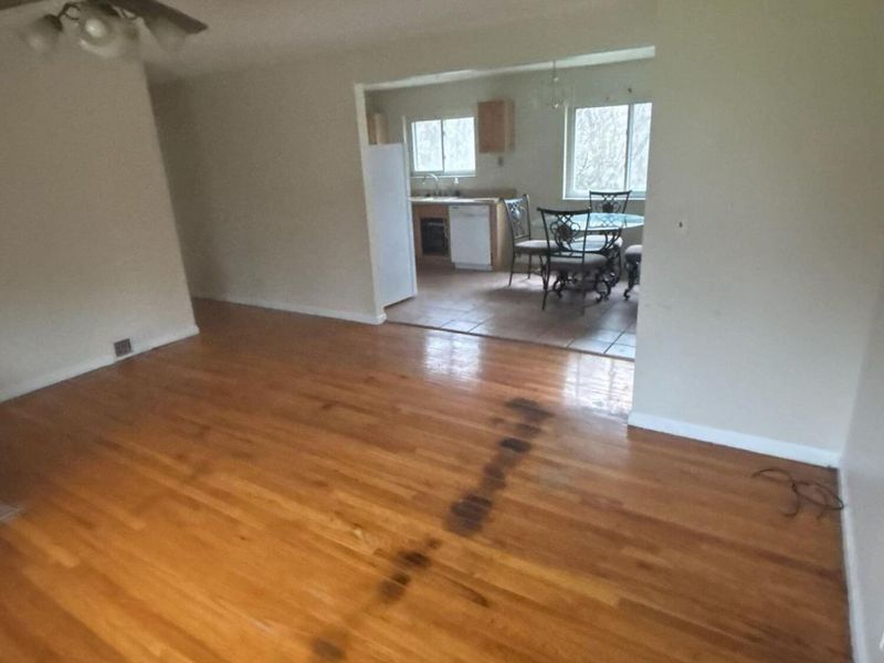 281 Sunset Drive, Highland Heights, KY 41076 Photo 2