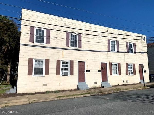 531 HANOVER STREET, FREDERICKSBURG, VA 22401