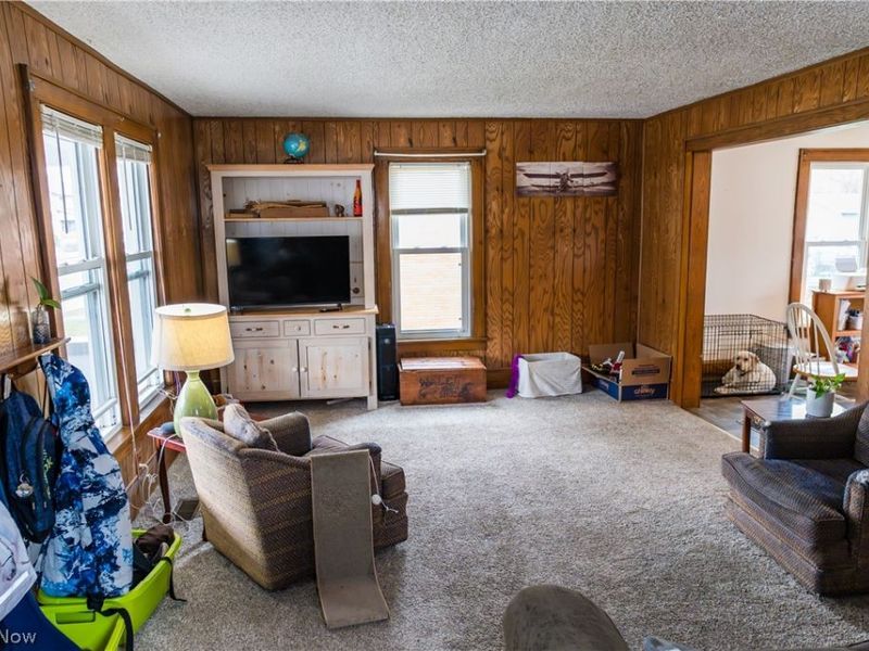 304 E Russell Avenue , West Lafayette, OH 43845 Photo 11