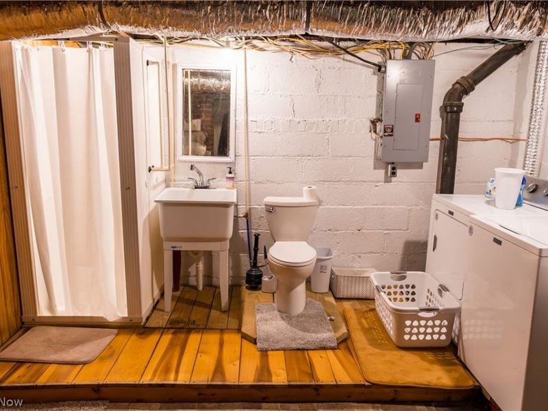 304 E Russell Avenue , West Lafayette, OH 43845 Photo 30