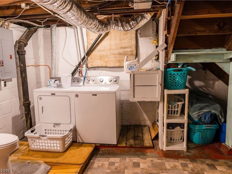 304 E Russell Avenue , West Lafayette, OH 43845 Photo 31