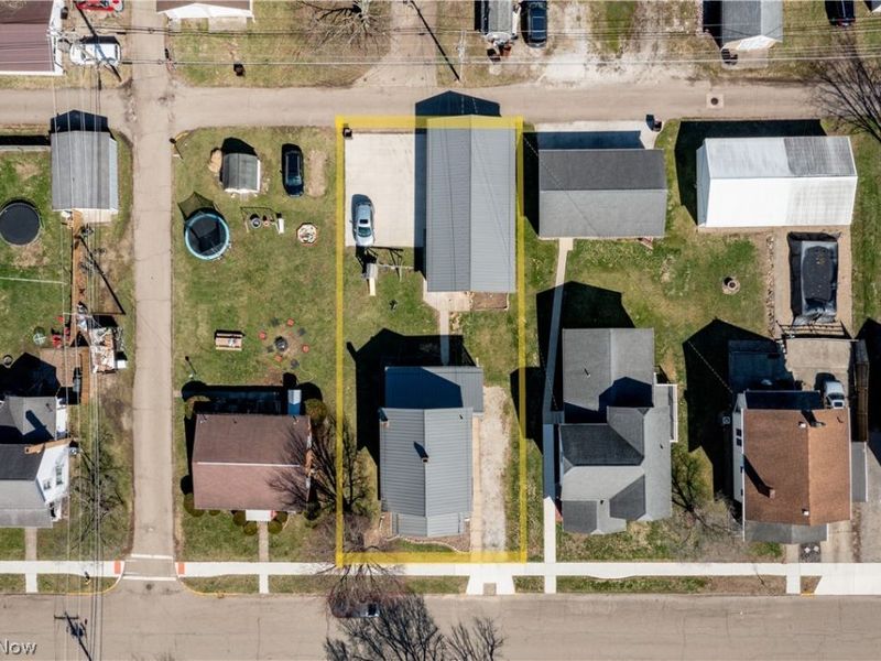 304 E Russell Avenue , West Lafayette, OH 43845 Photo 6