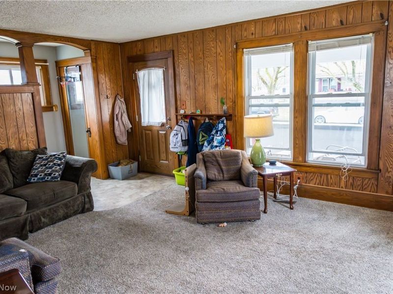 304 E Russell Avenue , West Lafayette, OH 43845 Photo 9