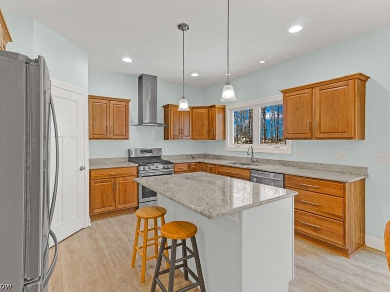 15 Ontario Trail, Malvern, OH 44644 Photo 12