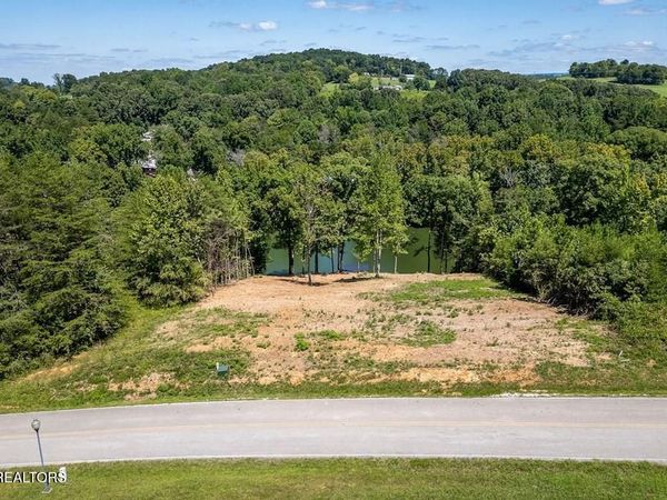 179 River Front Drive, Sparta, TN 38583